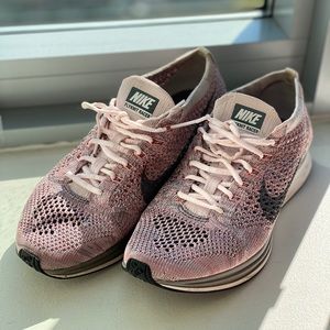Nike flyknit racer